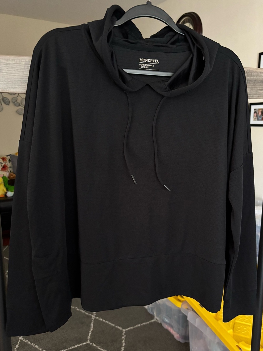 Mondetta Black Men's Lightweight Hooded Pullover